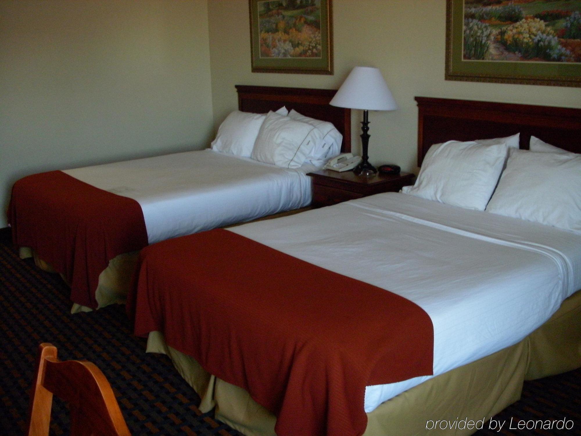 Holiday Inn Express Hotel & Suites Laurinburg By Ihg Phòng bức ảnh