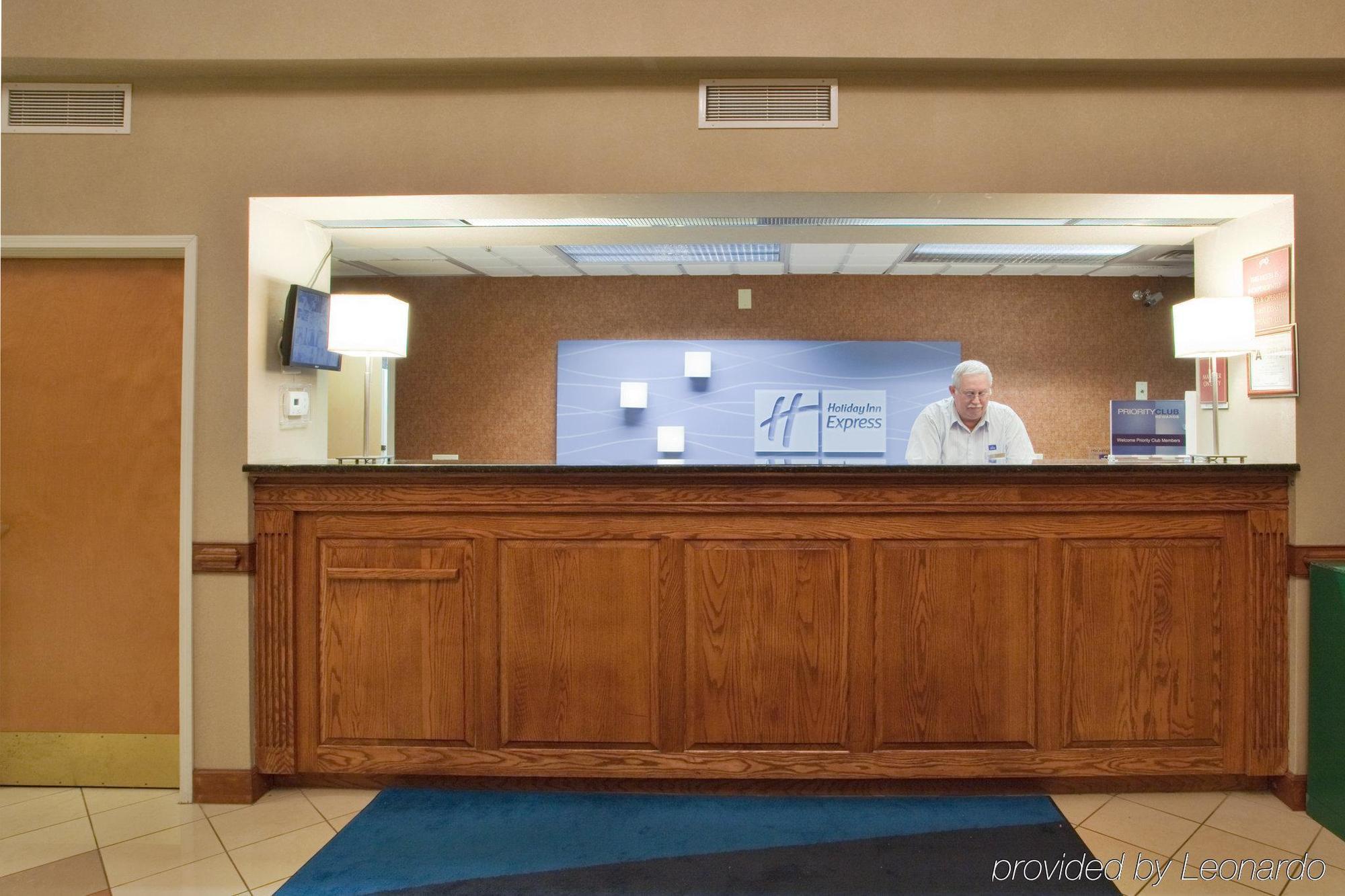 Holiday Inn Express Hotel & Suites Laurinburg By Ihg Nội địa bức ảnh